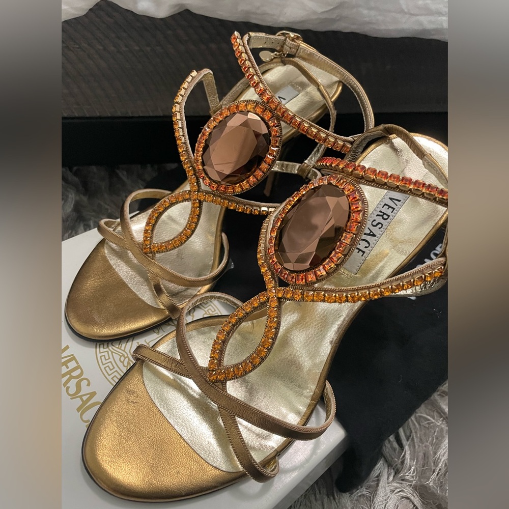 Gianni Versace Evening sandals with red crystals with gold strap - size 35